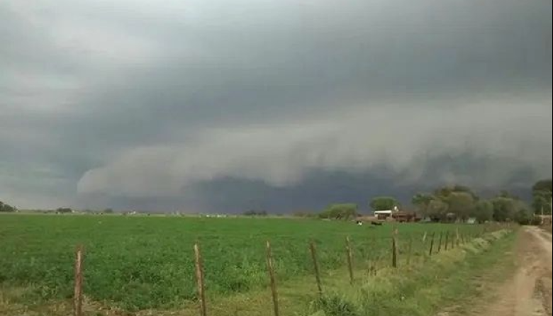 Calor, lluvias variadas y abrupto descenso térmico en los próximos días