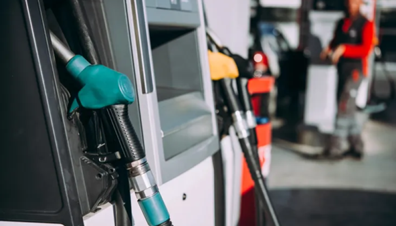 Naftas: el Gobierno flexibilizó la calidad para permitir más bioetanol y amortiguar subas