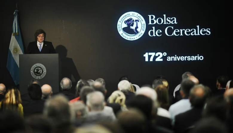 La Bolsa de Cereales destacó avances en materia económica y reafirmó la necesidad de profundizar reformas para fortalecer al agro