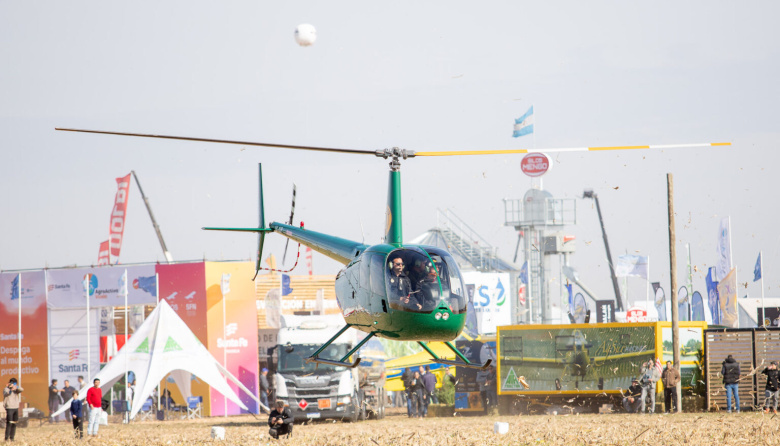 AgroActiva también se vive desde el aire: más de 60 aviones pasaron por la pista de la muestra