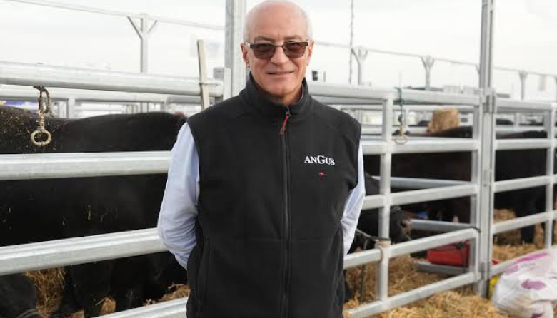 Satisfecho por los premios del CMDC y expectante ante la Semana de Angus, Derito afirma: “Cada tonelada de carne exportada es una tonelada de trabajo argentino exportado”
