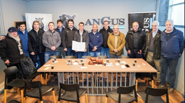 Angus firmó un convenio con Centros de Inseminación para ampliar sus programas de registros