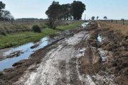 Grave situación en el sur de la provincia de Buenos Aires por el mal estado de los caminos rurales